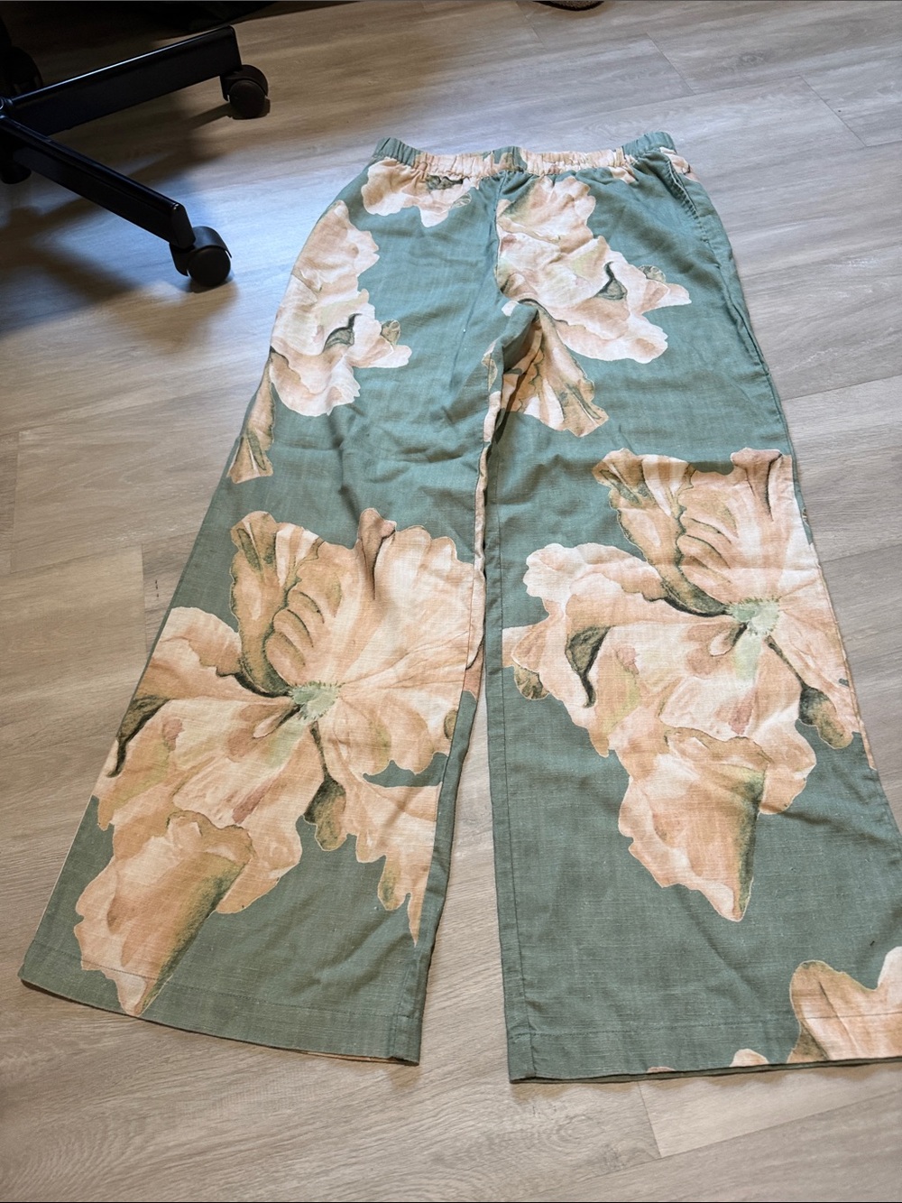 Soft Surroundings linen blend pants size medium